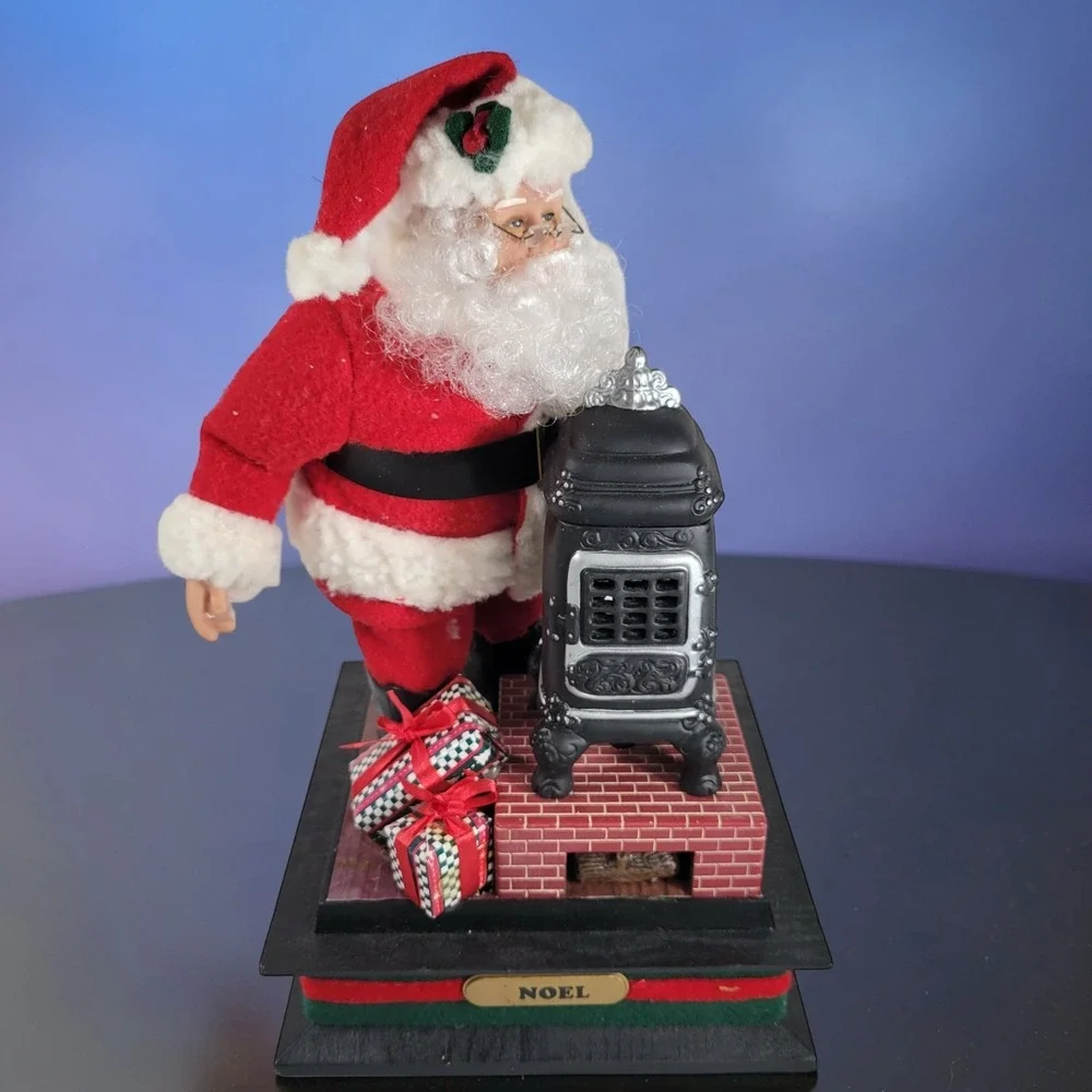 1993 Holiday Creations Vtg Music Lights Santa WoodPotbelly Stove Xmas Grannycore